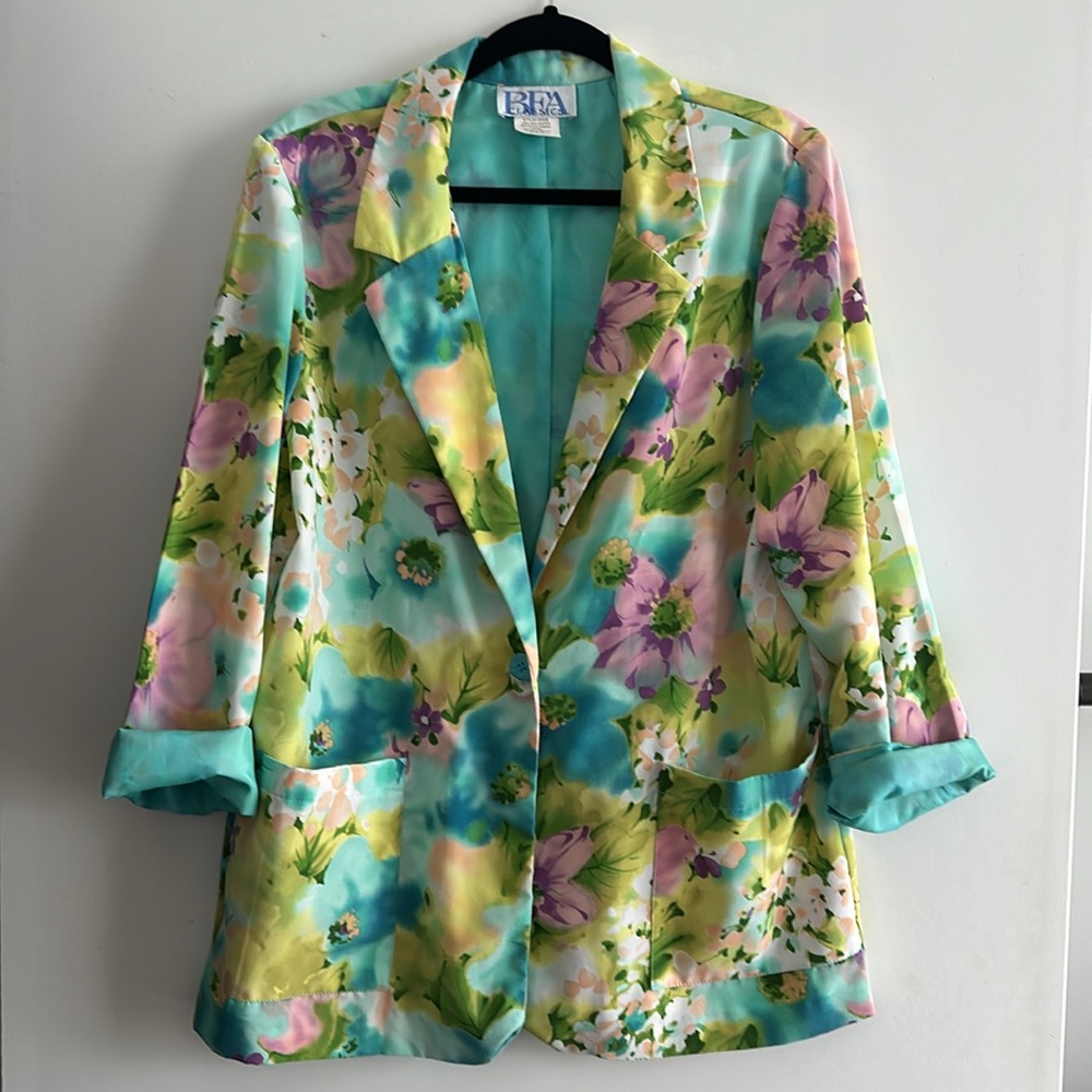SPRING ALERT- Vintage Blazer -large